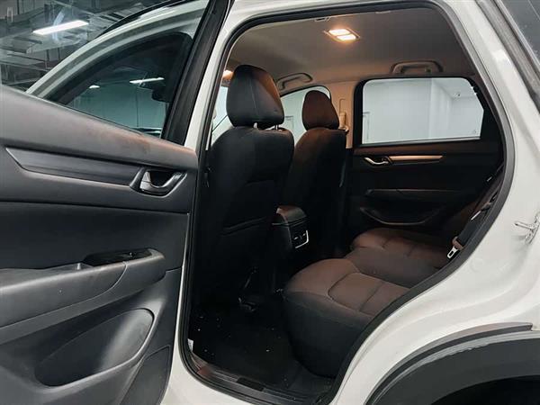 马自达CX-5 2024款 2.0L 自动两驱舒适型