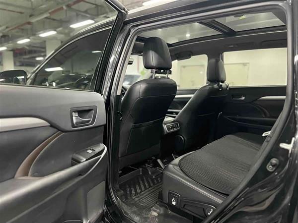 汉兰达 2018款 2.0T 四驱豪华版 7座 国V