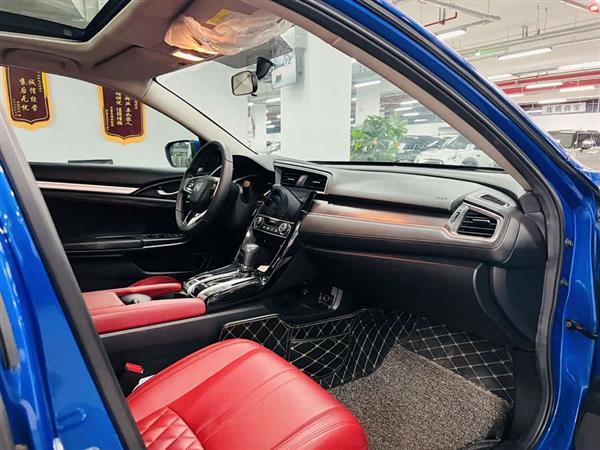 思域 2016款 220TURBO CVT豪华版