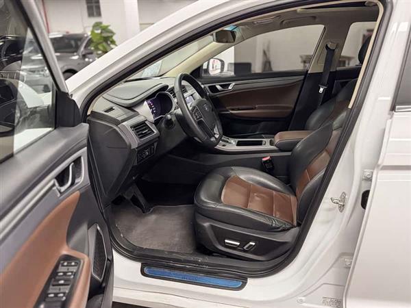 帝豪GL 2018款 1.4T DCT尊贵智联型