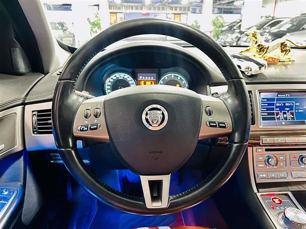 捷豹XF 2009款 XF 3.0L V6豪华版
