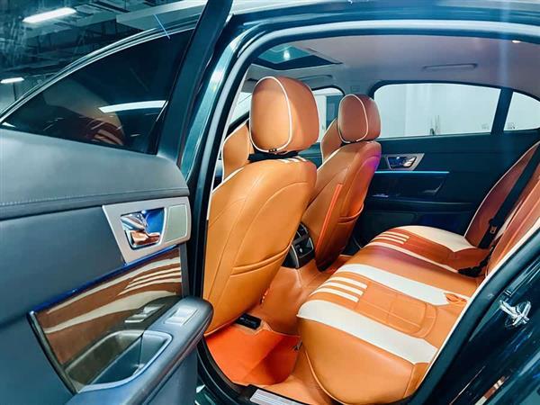 捷豹XF 2009款 XF 3.0L V6豪华版