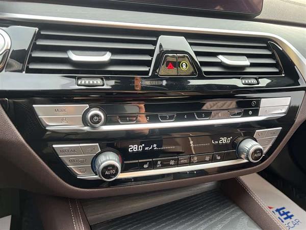 宝马5系 2023款 530Li xDrive M运动套装