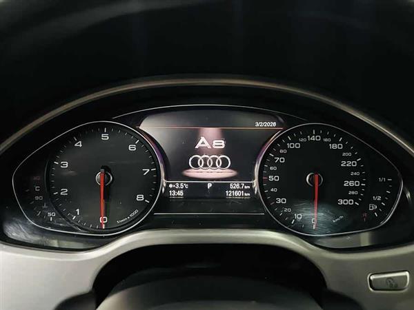 奥迪A8 2013款 A8L 50 TFSI quattro舒适型