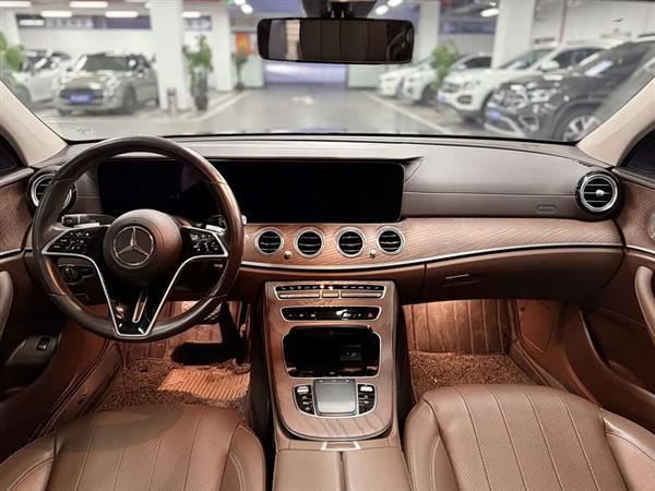 奔驰E级 2022款 E 300 L 豪华型