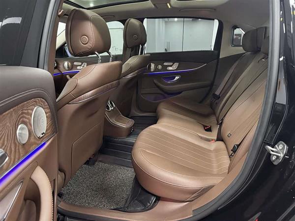 奔驰E级 2022款 E 300 L 豪华型