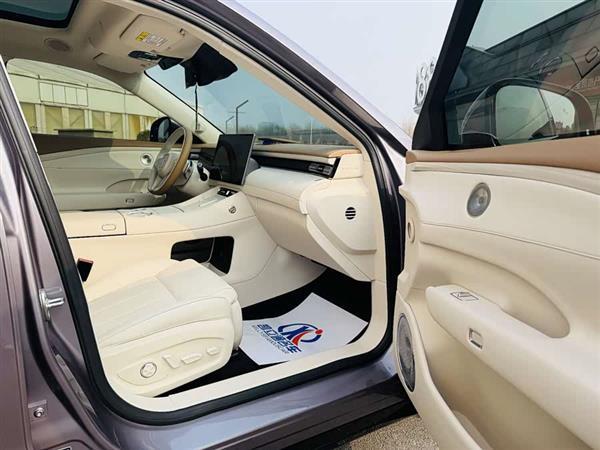 岚图FREE 2025款 FREE+ 四驱乾崑版