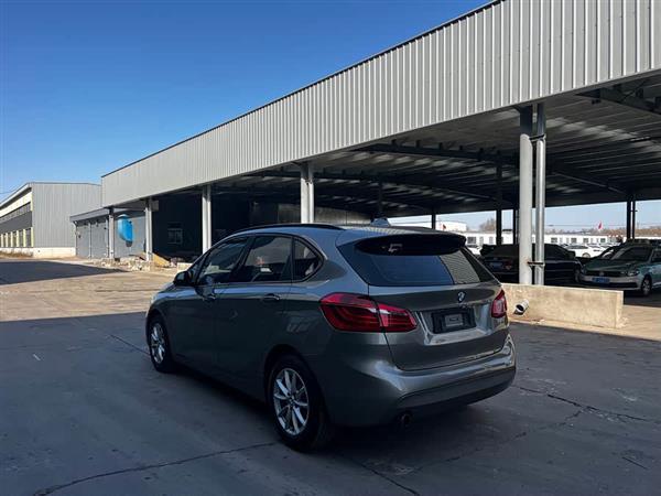 宝马2系旅行车 2016款 218i 时尚型