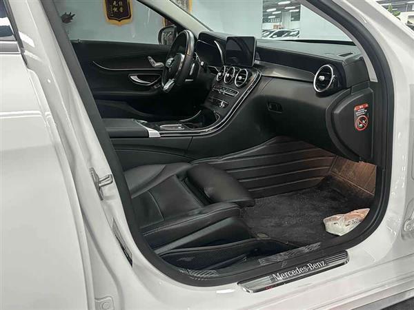 奔驰C级 2020款 改款 C 200 L 时尚型运动版