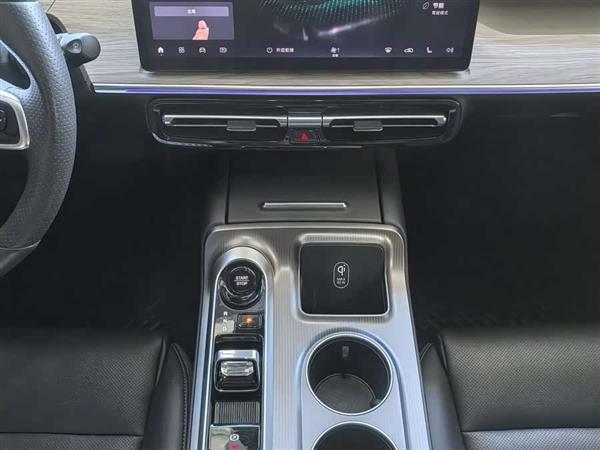 传祺E8新能源 2024款 150km MAX