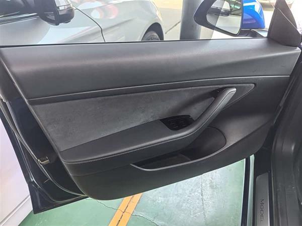 Model 3 2020款 标准续航后驱升级版