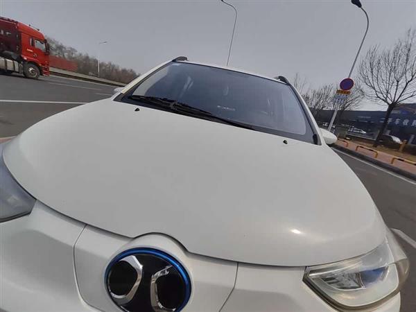 北汽新能源EC3 2019款 灵秀版