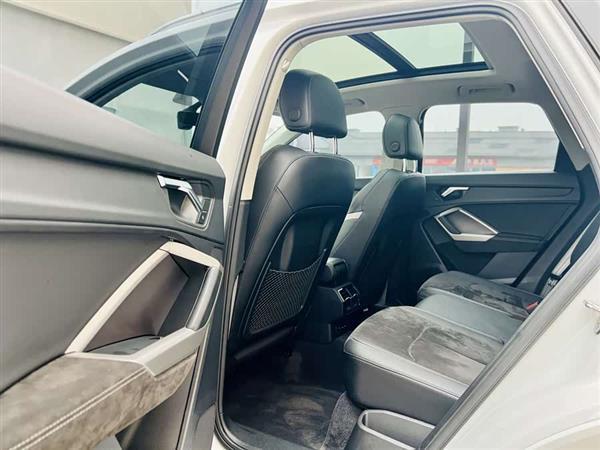 奥迪Q3 2019款 35 TFSI 时尚动感型