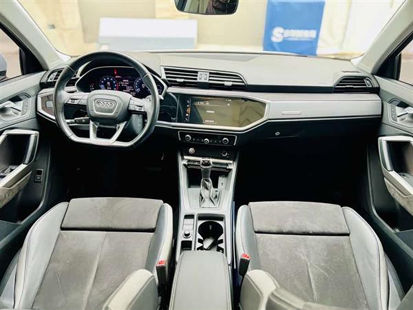 奥迪Q3 2019款 35 TFSI 时尚动感型