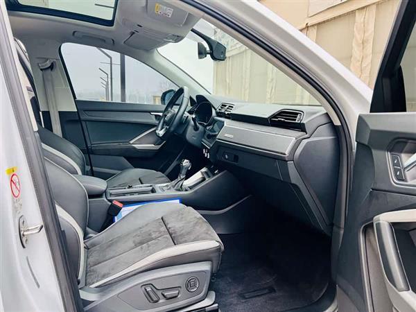 奥迪Q3 2019款 35 TFSI 时尚动感型