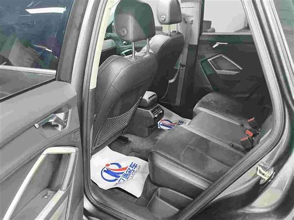 奥迪Q3 2019款 35 TFSI 时尚动感型