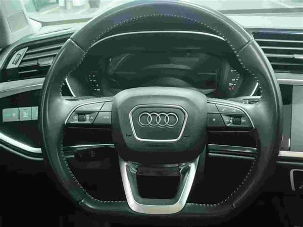 奥迪Q3 2019款 35 TFSI 时尚动感型