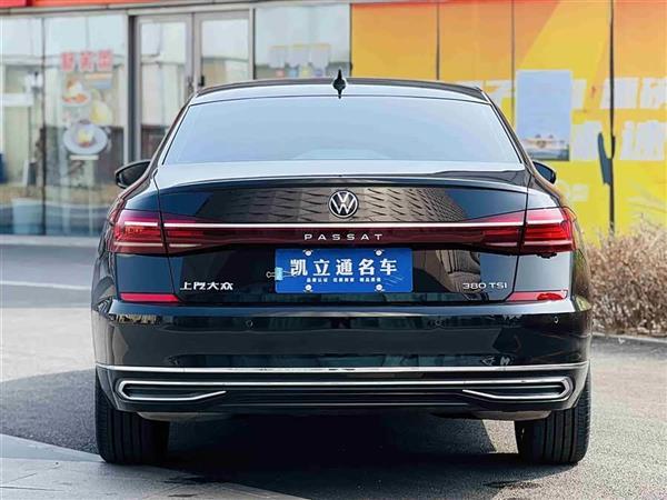 帕萨特 2024款 380TSI 豪华版