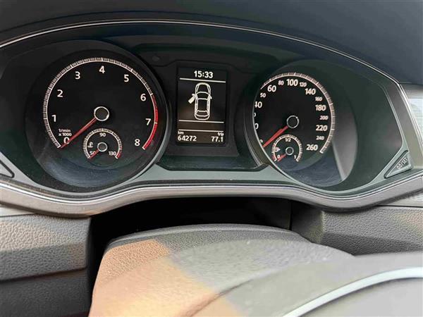 帕萨特 2017款 330TSI DSG尊荣版