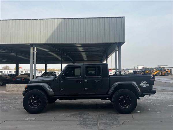 角斗士 2022款 3.6L 先行版