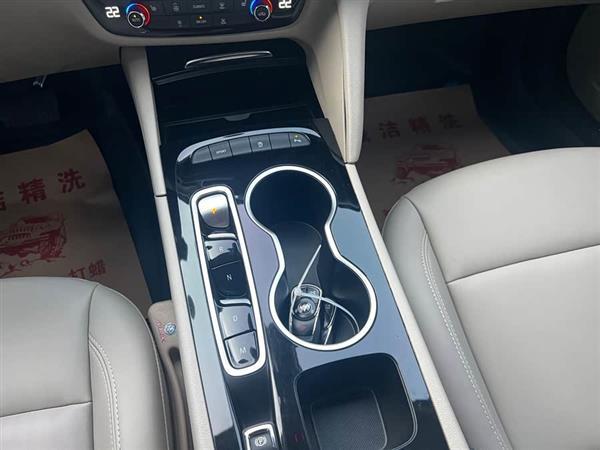 君威 2020款 552T 精英型