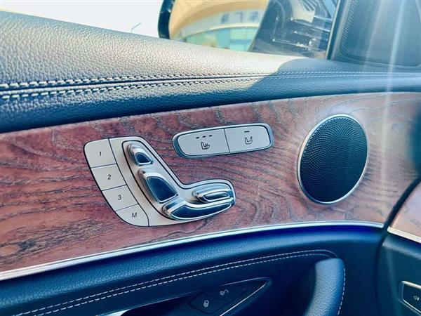 奔驰E级 2016款 E 300 L 豪华型