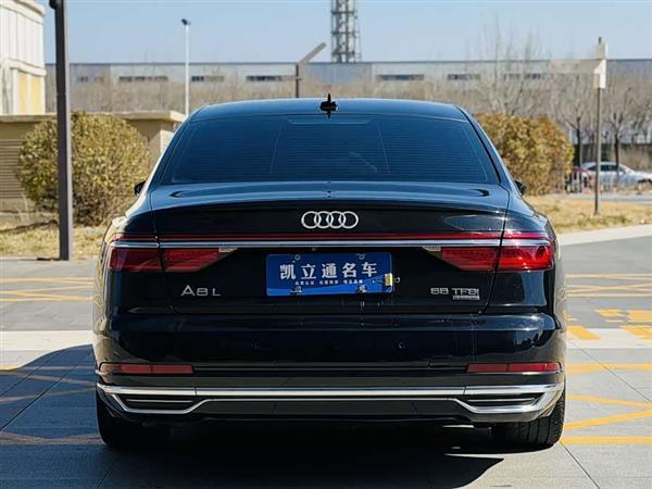 奥迪A8 2018款 A8L 55 TFSI quattro投放版精英型