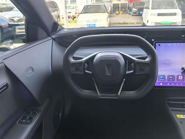 阿维塔06 2025款 Ultra纯电版