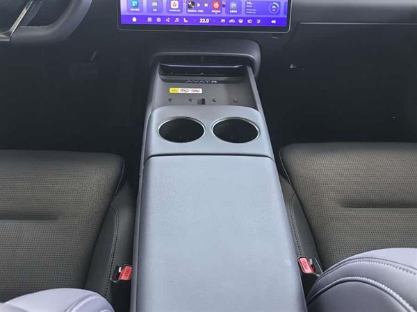 阿维塔06 2025款 Ultra纯电版