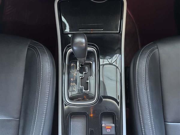 欧蓝德 2019款 2.0L 两驱畅享版 5座 国VI