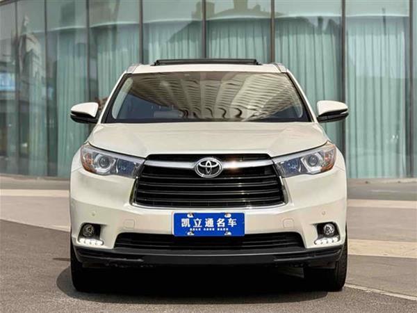 汉兰达 2015款 2.0T 两驱豪华版 7座