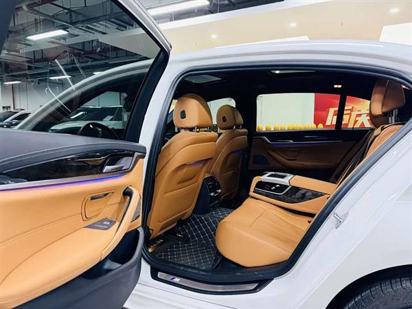 宝马5系 2020款 530Li 尊享型 M运动套装