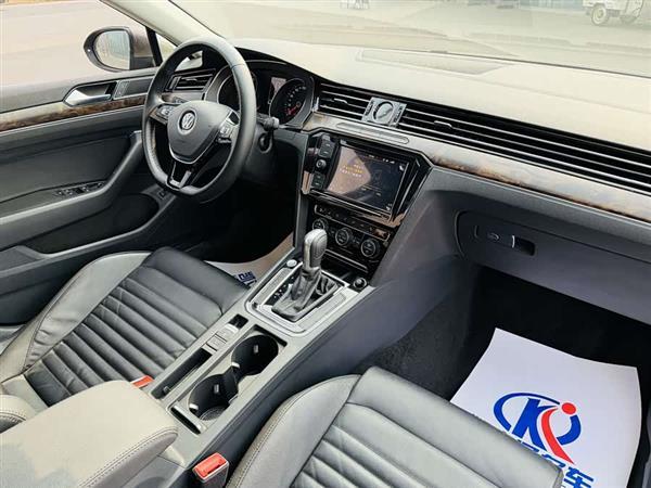 迈腾 2019款 330TSI DSG 豪华型 国VI