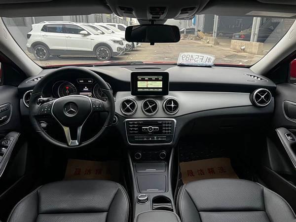 奔驰GLA 2015款 GLA 200 动感型
