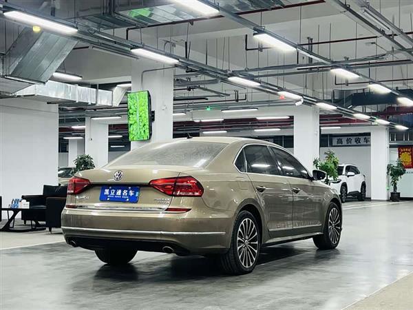 帕萨特 2016款 330TSI DSG御尊版