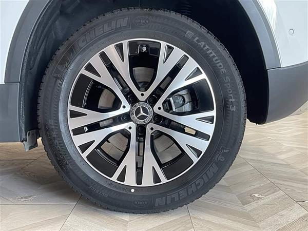 奔驰GLA 2024款 GLA 220