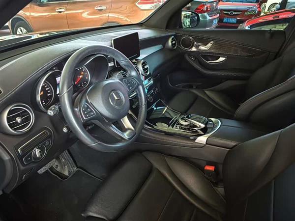 奔驰GLC 2017款 GLC 200 4MATIC
