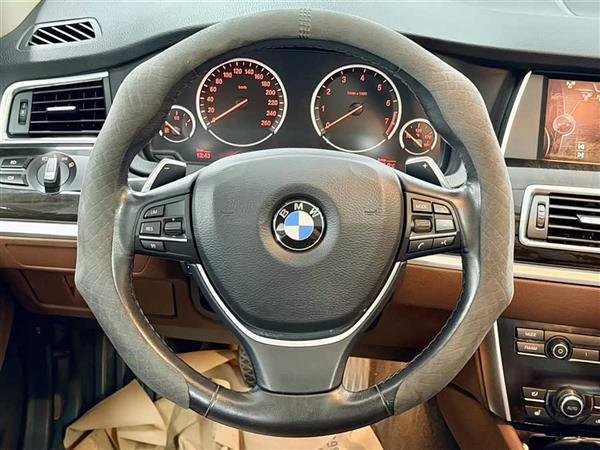 宝马5系GT 2015款 535i xDrive