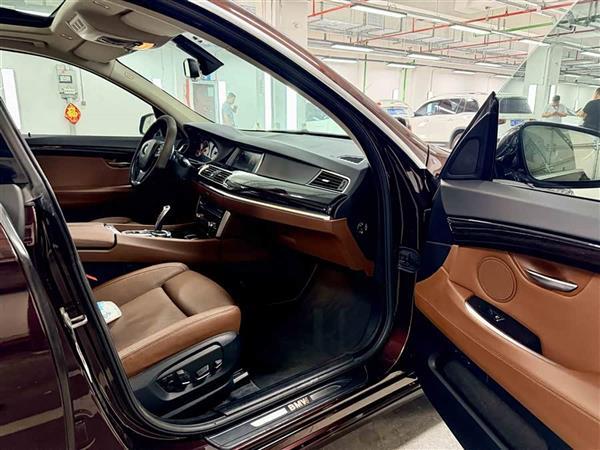 宝马5系GT 2015款 535i xDrive