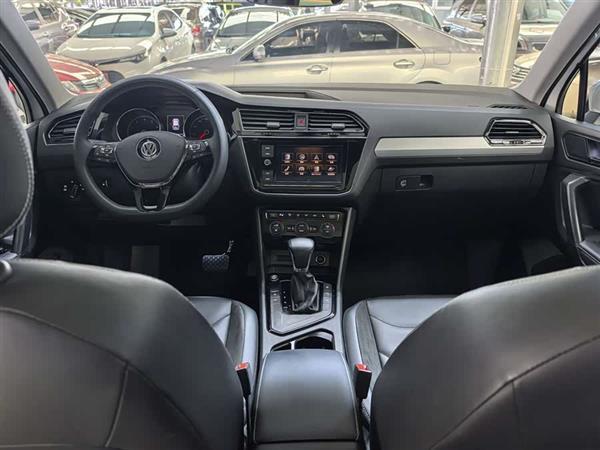 途观L 2019款 330TSI 自动两驱智动豪华版 国VI