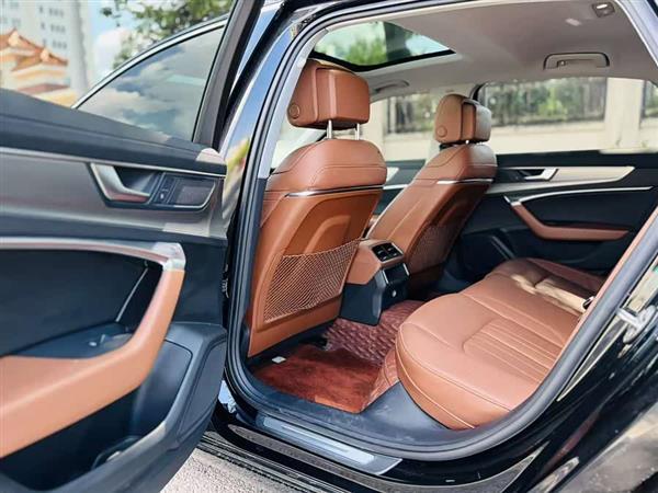 奥迪A6L 2021款 40 TFSI 豪华致雅型
