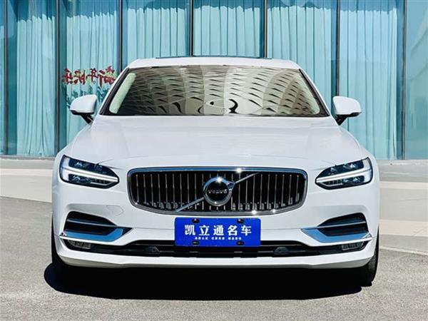 沃尔沃S90 2020款 T5 智逸豪华版