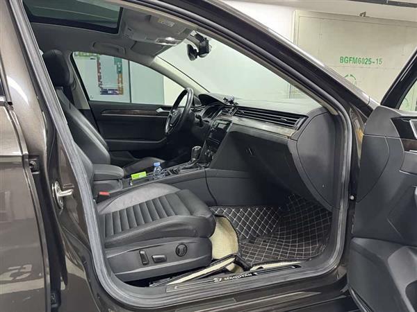 迈腾 2019款 380TSI DSG 豪华型 国V