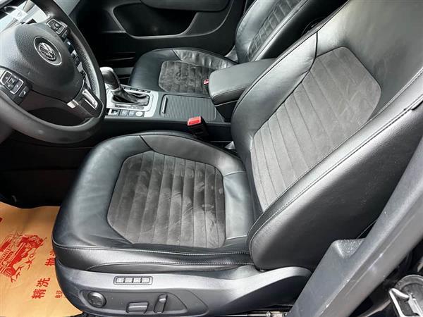 迈腾 2013款 2.0TSI 尊贵型
