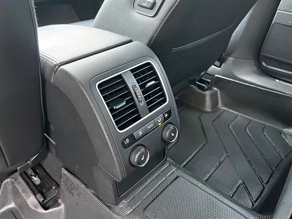 迈腾 2013款 2.0TSI 尊贵型