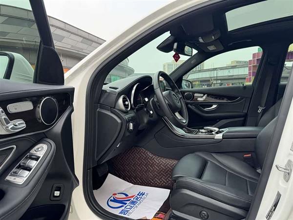 奔驰GLC 2019款 改款 GLC 260 L 4MATIC 豪华型