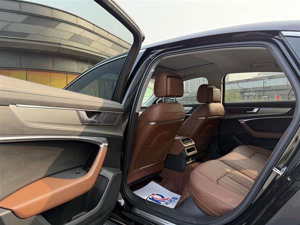 奥迪A6L 2021款 40 TFSI 豪华致雅型
