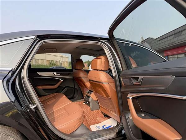 奥迪A6L 2021款 40 TFSI 豪华致雅型