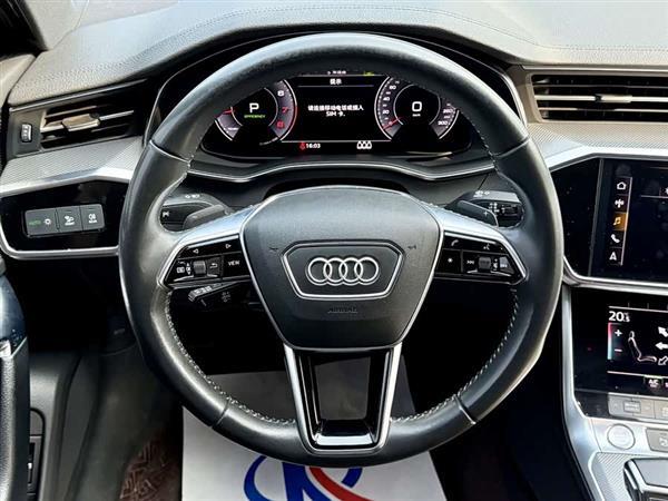奥迪A6L 2020款 45 TFSI 臻选动感型