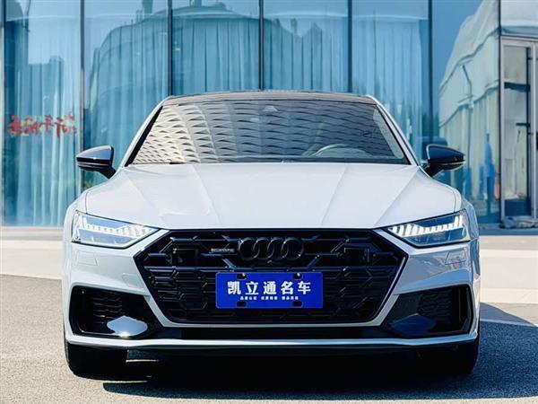 奥迪A7L 2024款 45 TFSI quattro RS 套件竞速版